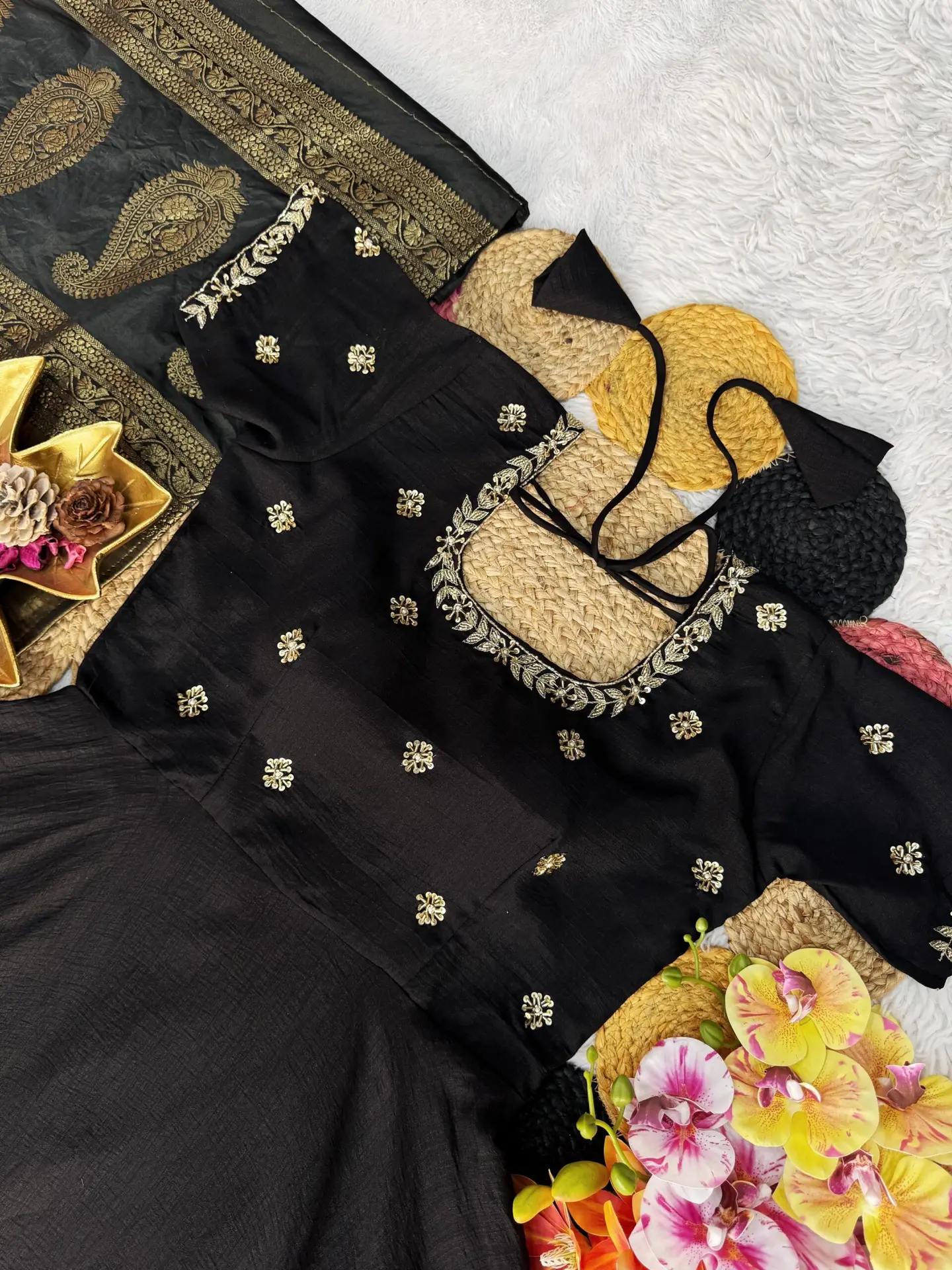 Thanu Gown - Image 2
