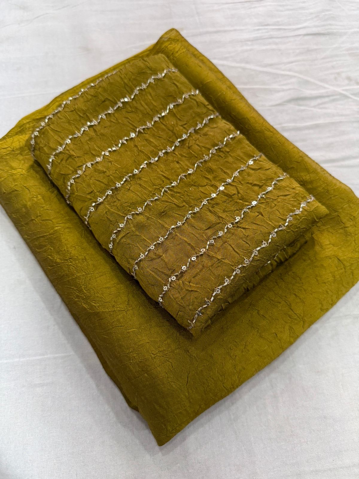 Iniya saree - Image 18