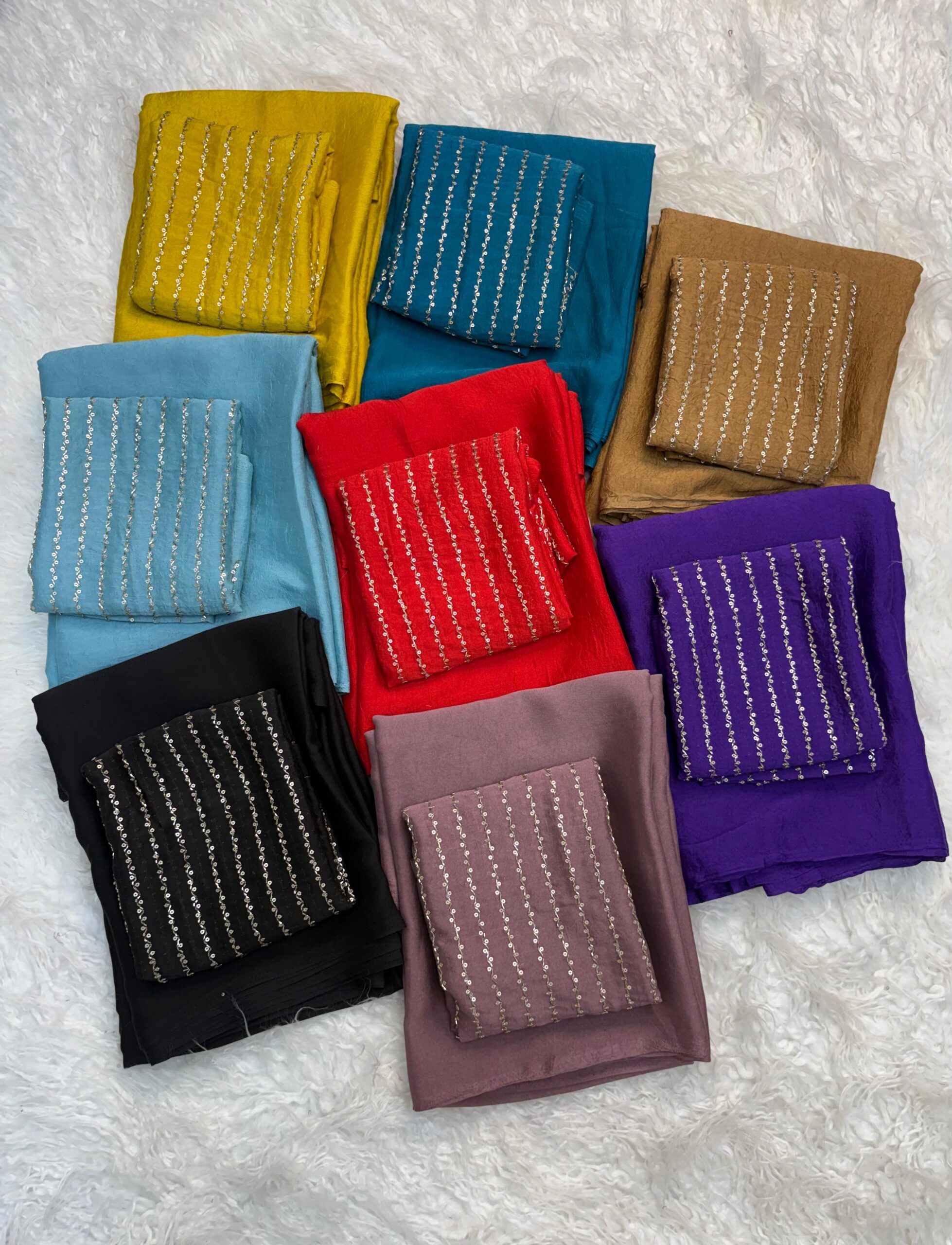 Iniya saree - Image 8