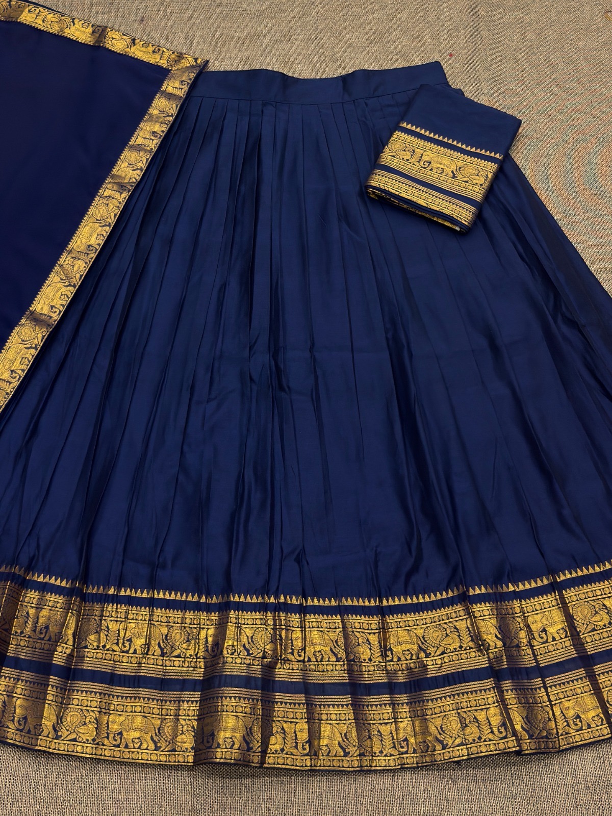 Kalai lehenga
