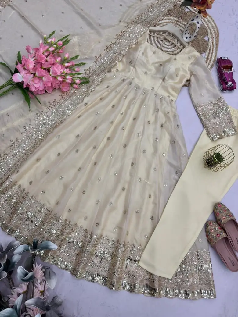 Kemi Gown