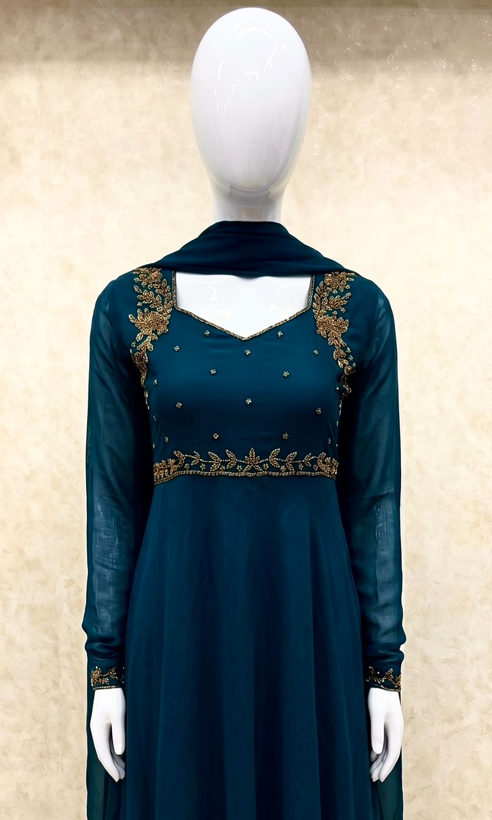 Jo Anarkali (Gown and dupatta)