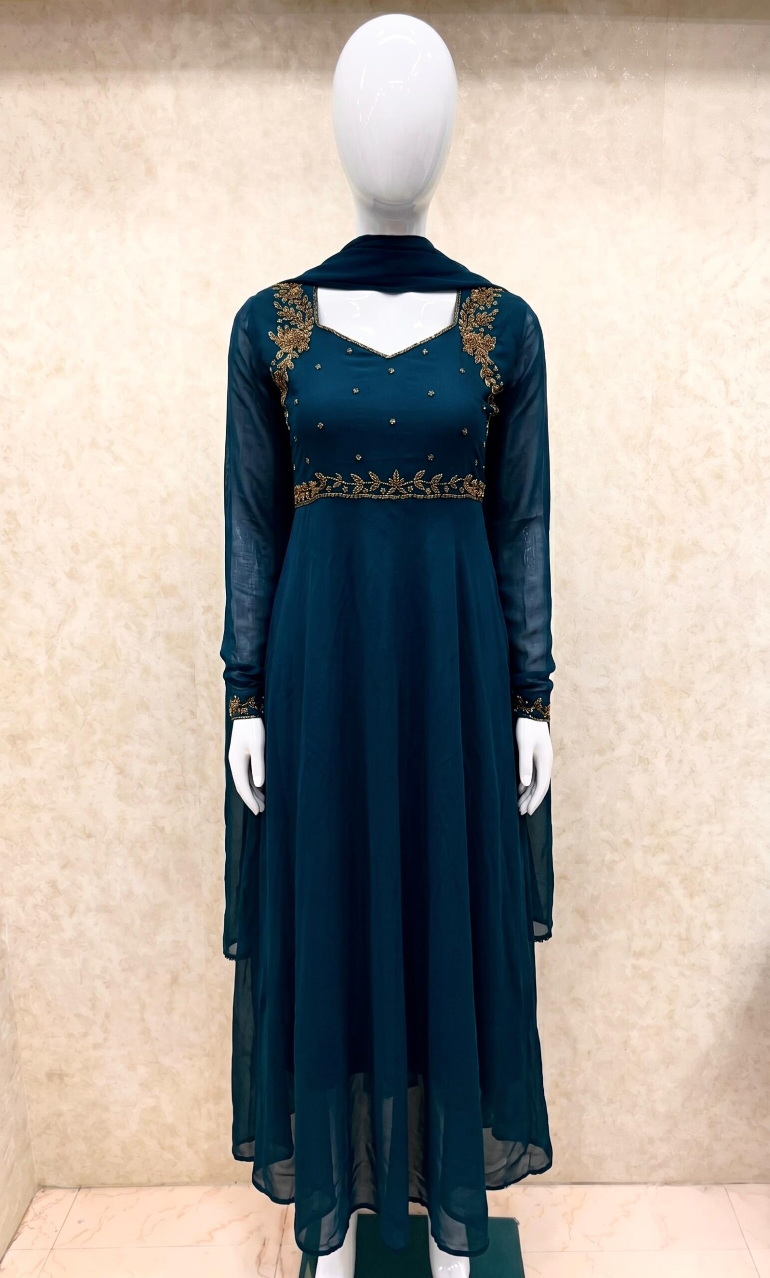 Jo Anarkali (Gown and dupatta) - Image 2