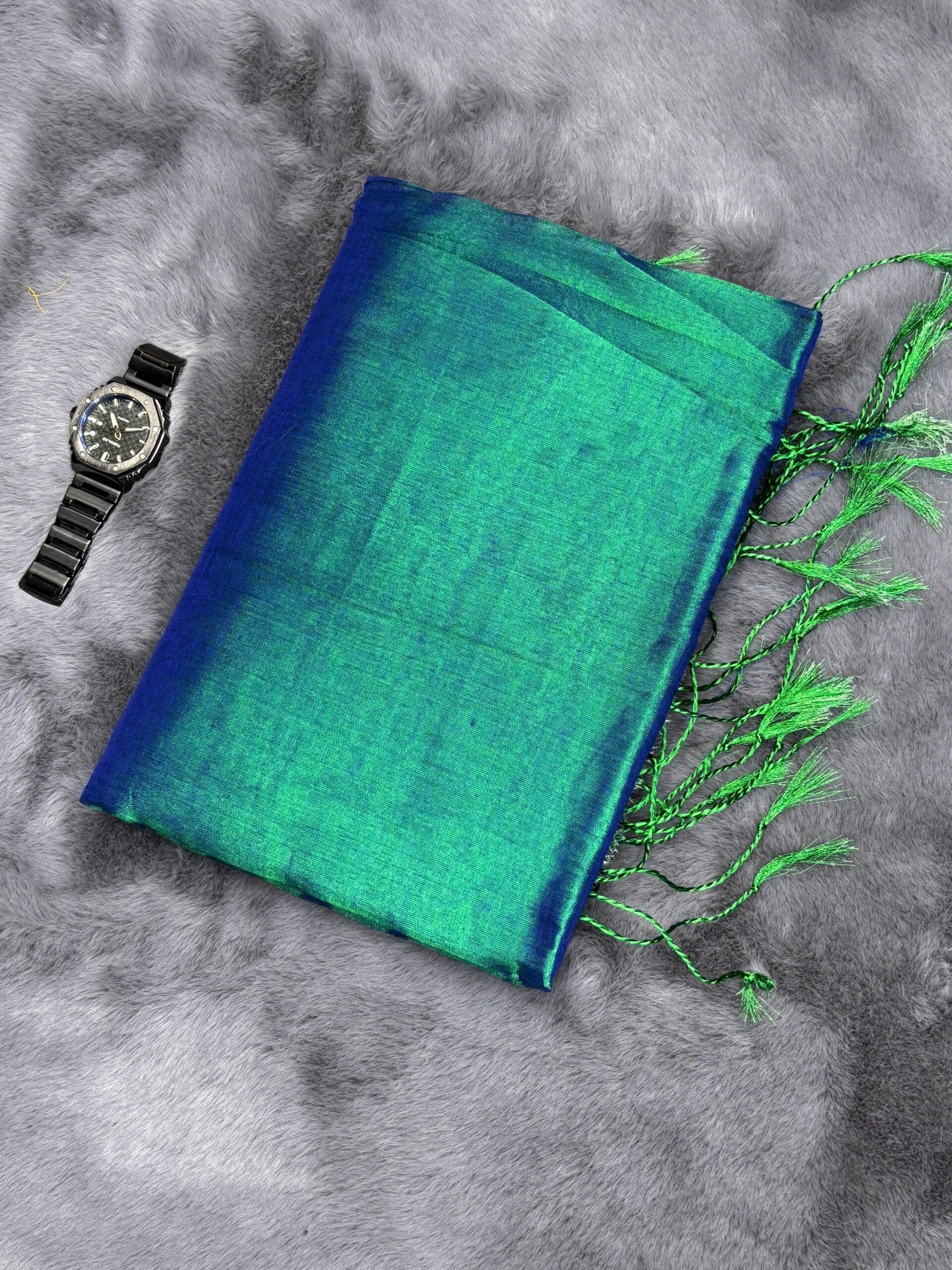 Kadhi tissue saree