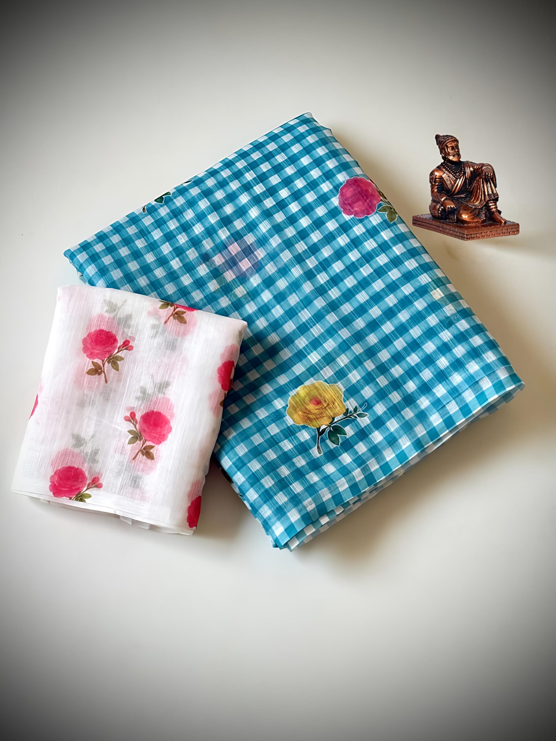 Flora checked Saree