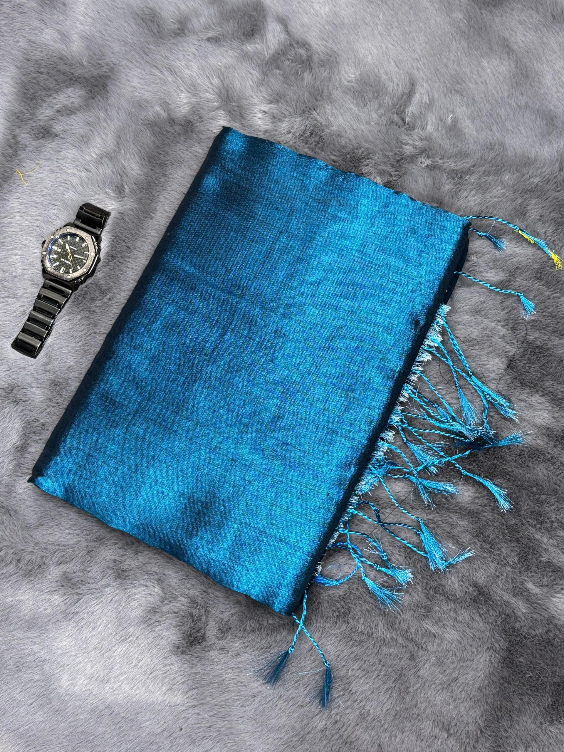 Electric teal