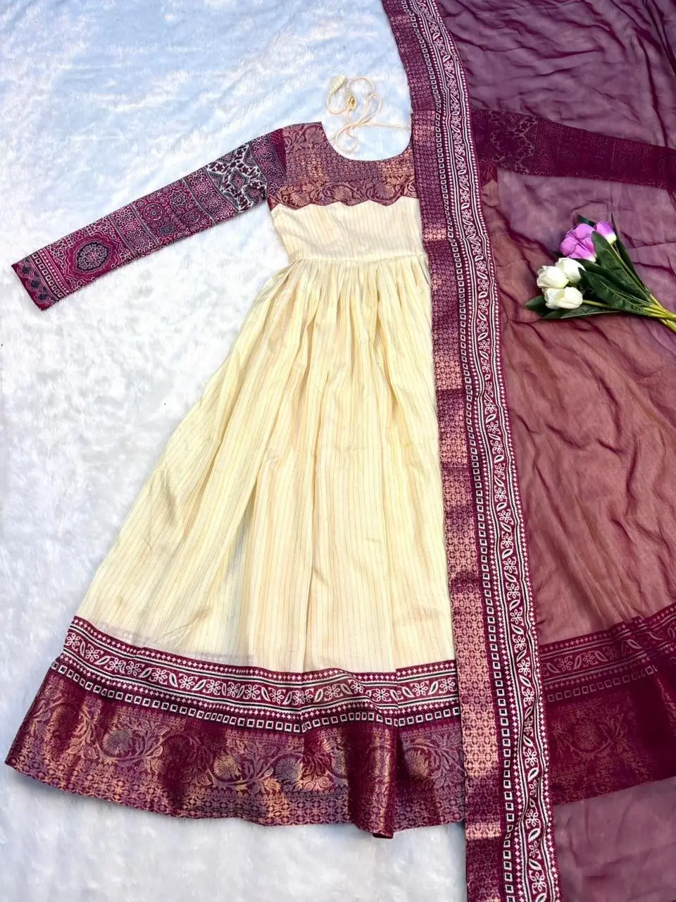 Dola silk Gown