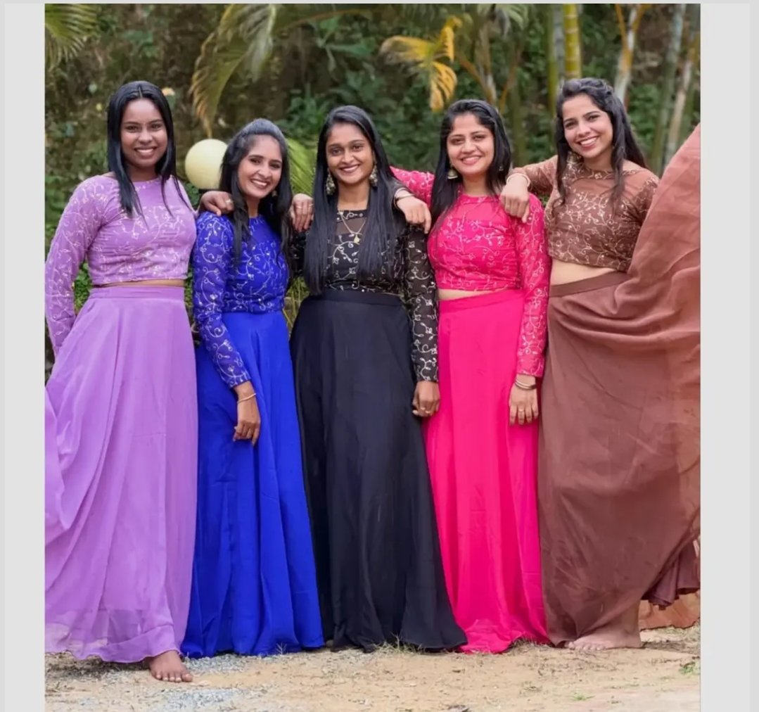 ISHIKA Lehenga
